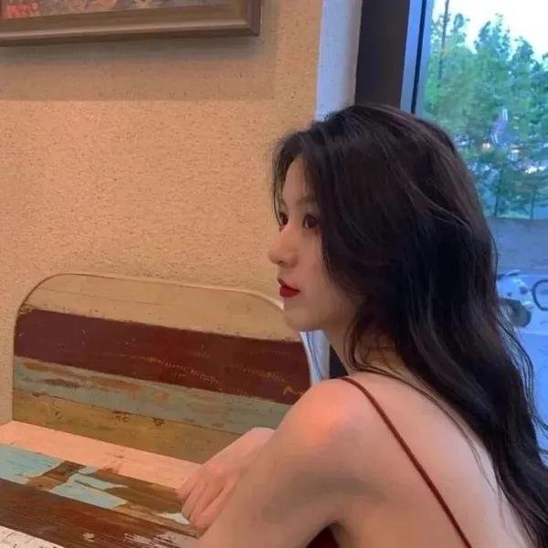 蛇女归来海报